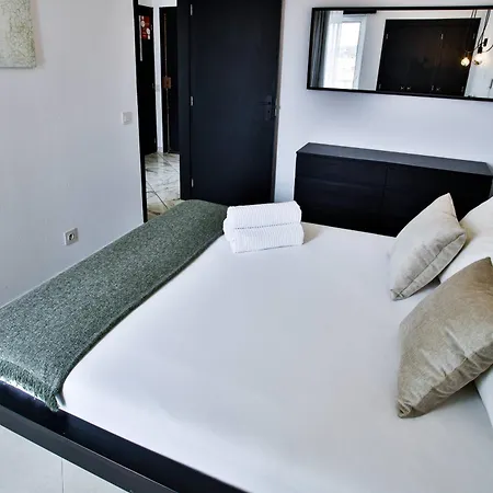 Apartment 3 Min From With Airco And Balcony - Go4portugal - *