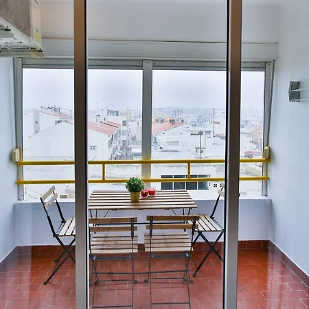Apartment 3 Min From With Airco And Balcony - Go4portugal -