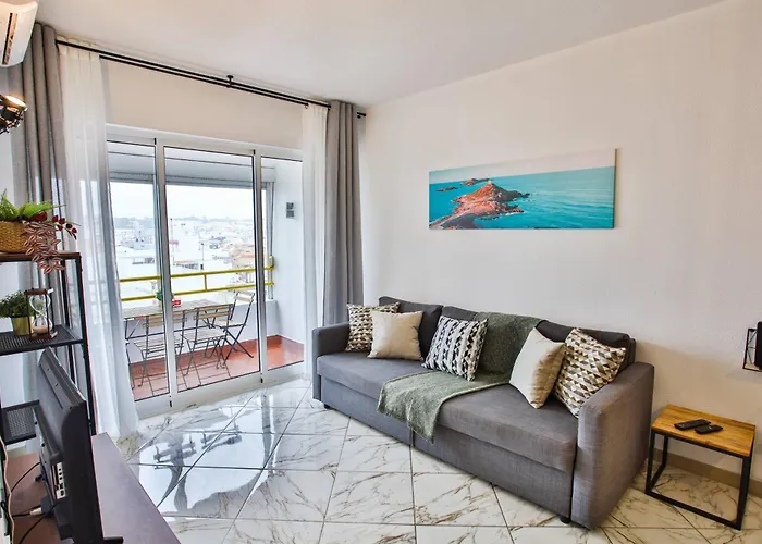 Апартаменты Go4portugal - Lagoa - 3 Min From With Airco And Balcony