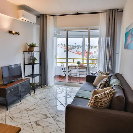 Go4portugal - Lagoa - 3 Min From With Airco And Balcony アパート