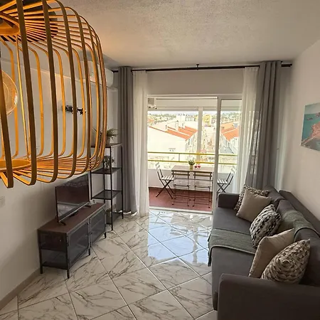 アパート Go4portugal - Lagoa - 3 Min From With Airco And Balcony クアルテイラ